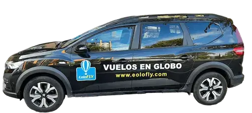 Nuestro coche para traslado a los vuelos en globo