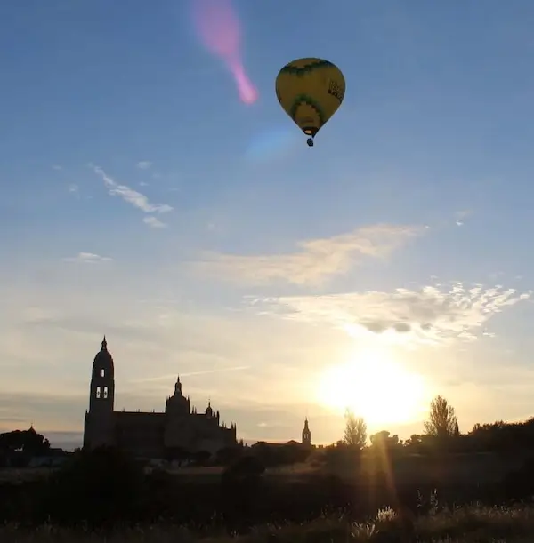 Como contratar un paseo en globo - Página